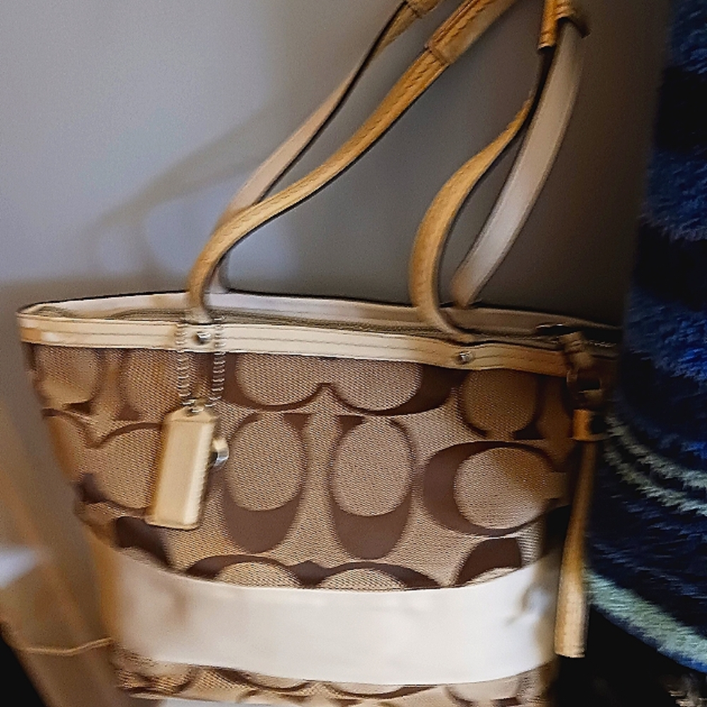 Coach canvas bag trim in leather